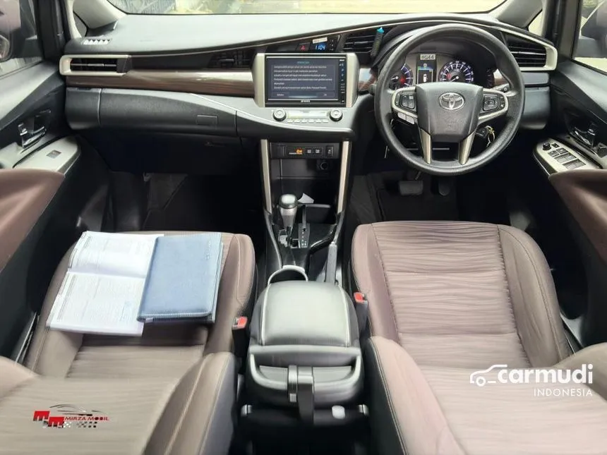 2021 Toyota Kijang Innova V MPV