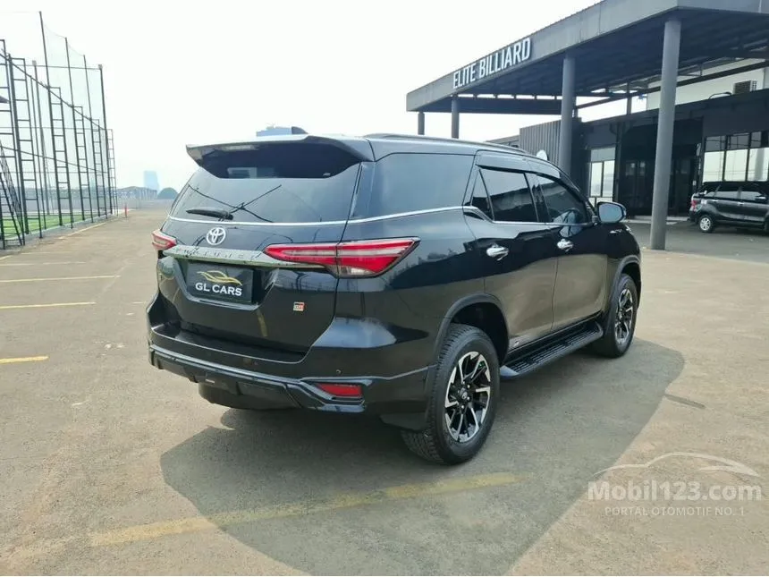 2021 Toyota Fortuner VRZ GR SPORT 4X2 SUV