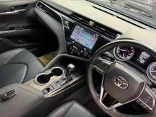2019 Toyota Camry 2.5 V Sedan
