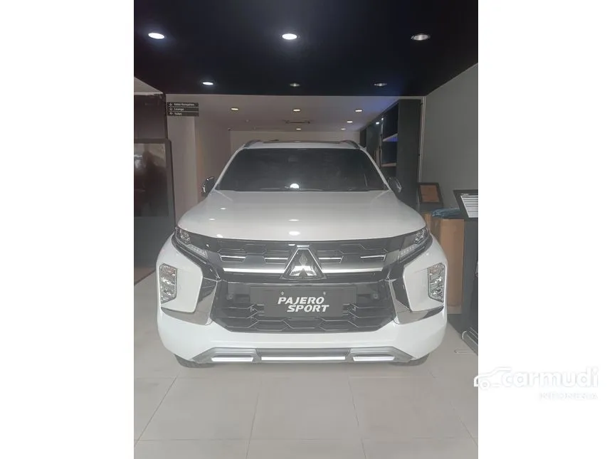 2024 Mitsubishi Pajero Sport Dakar SUV