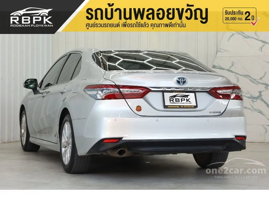 2019 Toyota Camry Hybrid Premium Sedan