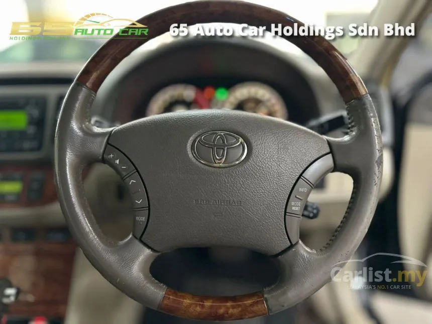 2005 Toyota Camry V Sedan