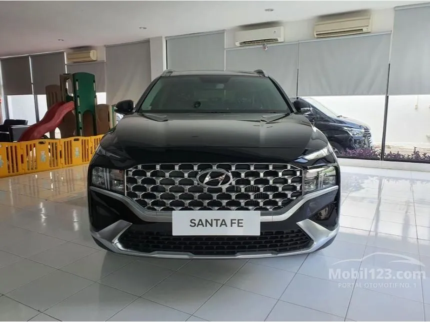 Jual Mobil Hyundai Santa Fe 2024 CRDi Signature 2.2 di Banten Automatic SUV Hitam Rp 668.000.000