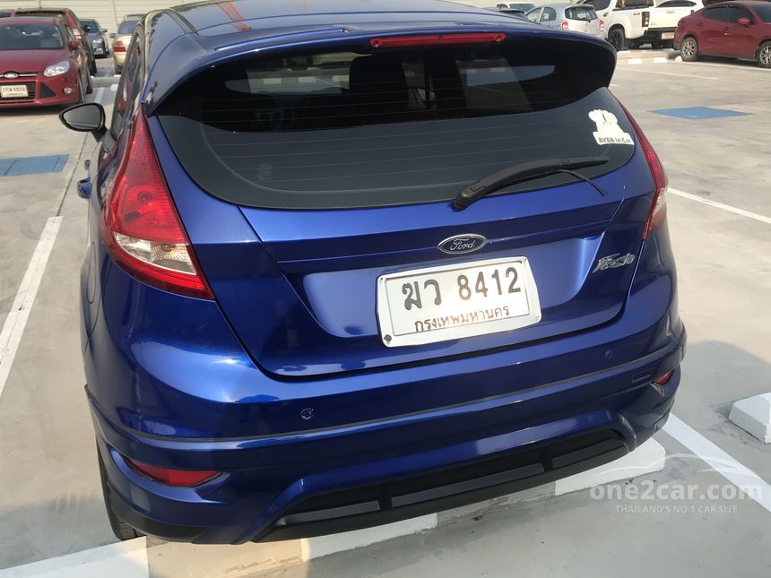 Ford Fiesta 2012 Style 1.4 in ภาคตะวันออก Automatic Hatchback สีน้ำเงิน