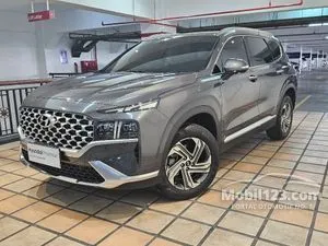2023 Hyundai Santa Fe 2.2 Signature SUV - LOW KM