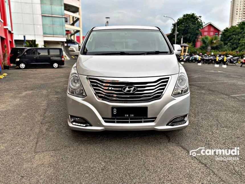 2015 Hyundai H-1 XG Next Generation MPV