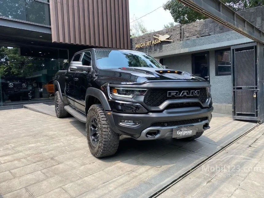 Jual Mobil RAM 1500 2023 TRX 6.2 di DKI Jakarta Automatic Pickup Hitam Rp 5.000.000.000