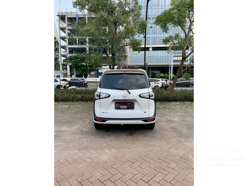 2019 Toyota Sienta V MPV