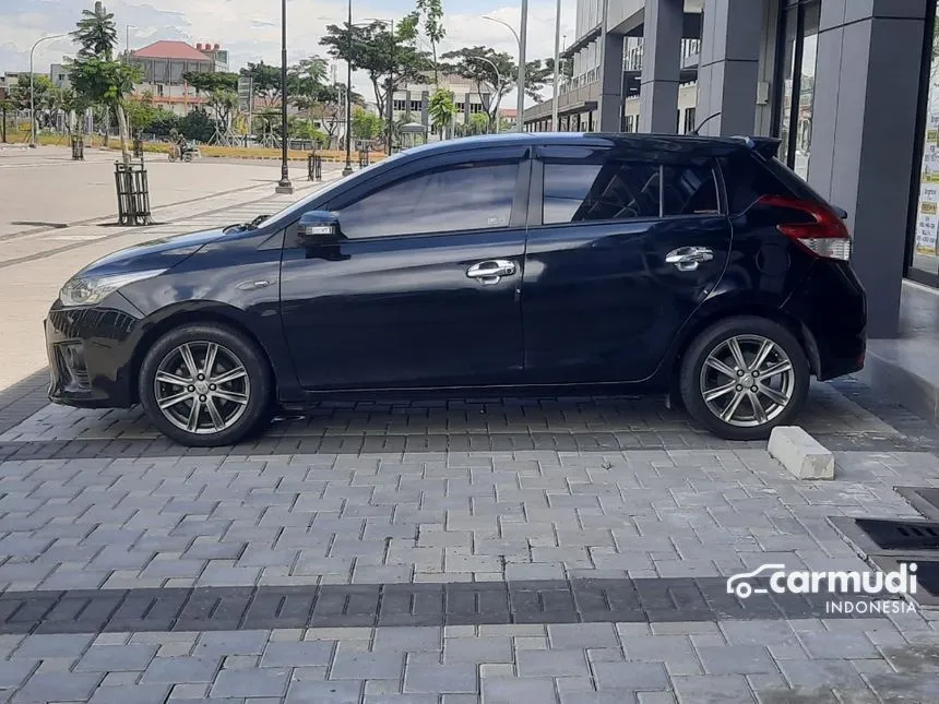 2015 Toyota Yaris G Hatchback