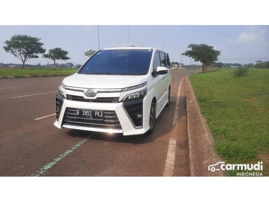 2019 Toyota Voxy Wagon