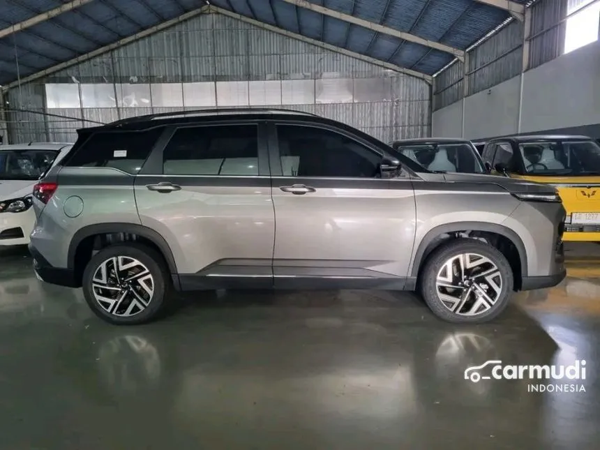 2024 Wuling Almaz RS Hybrid Wagon