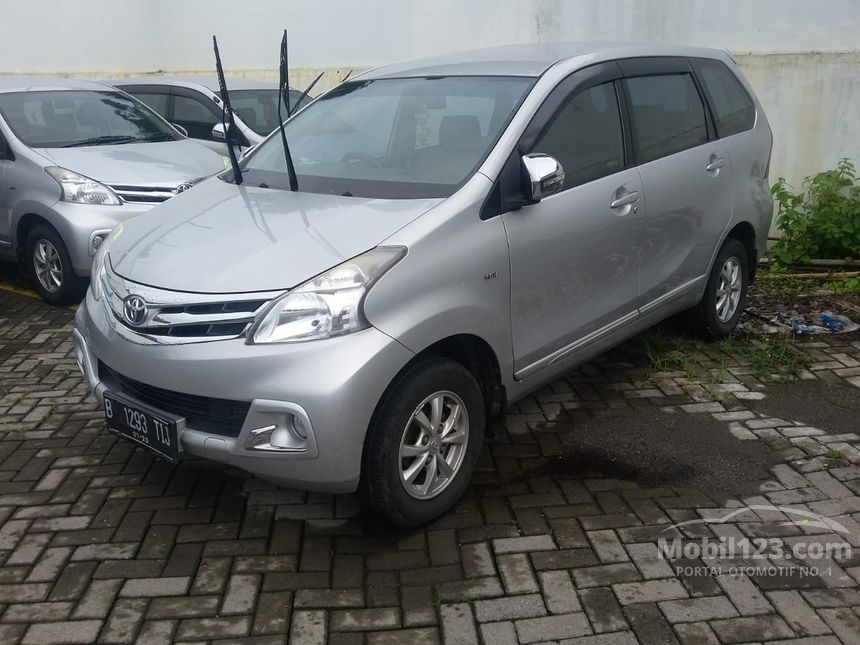 Jual Mobil Toyota Avanza 2014 G 1 3 Di Jawa Tengah Manual Mpv Silver Rp 115 000 000 6532811 Mobil123 Com
