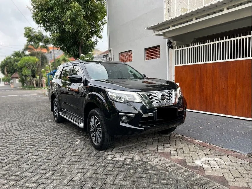 Jual Mobil Nissan Terra 2018 VL 2.5 di Jawa Timur Automatic Wagon Hitam Rp 352.000.000