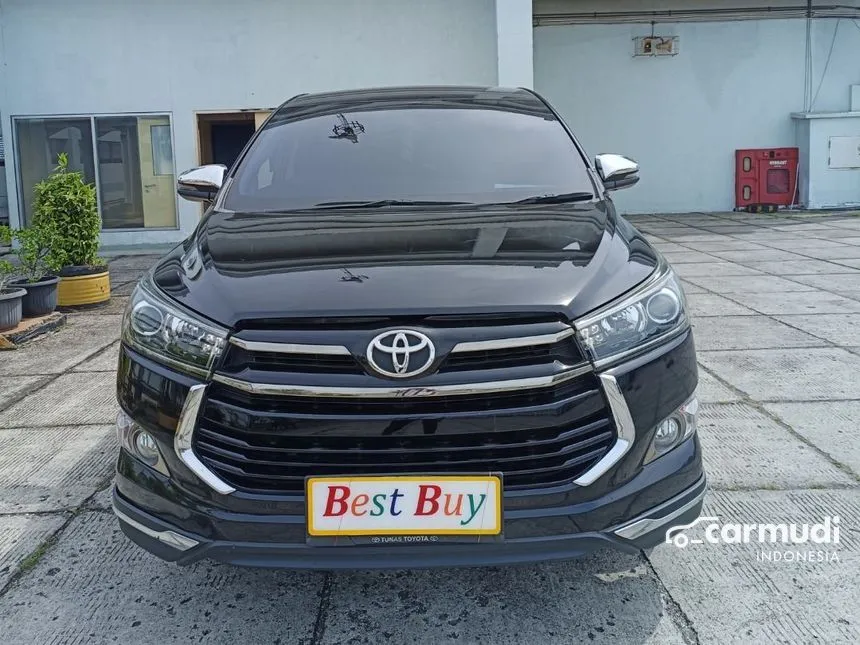 2019 Toyota Innova Venturer Wagon