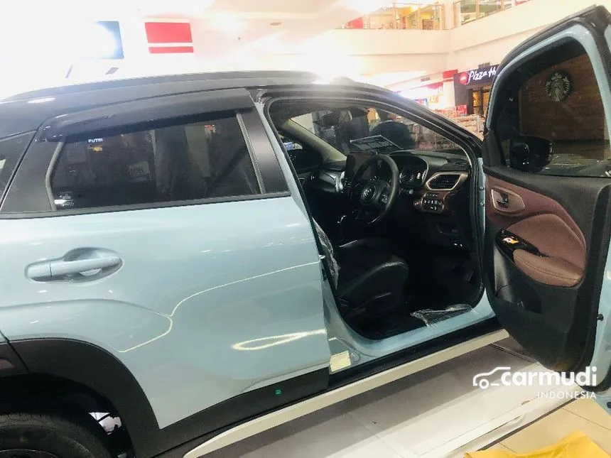 2025 Suzuki Fronx SGX 2-tone Hybrid SUV