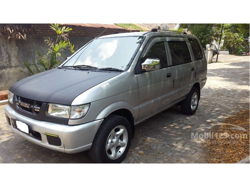 Jual Mobil  Isuzu  Panther  2003 LM 2 5 di Jawa  Tengah  Manual 