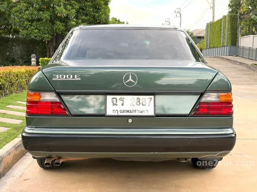 1993 Mercedes-Benz 300E Sedan