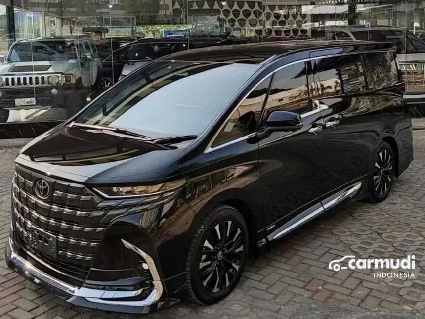 2024 Toyota Alphard HEV MPV