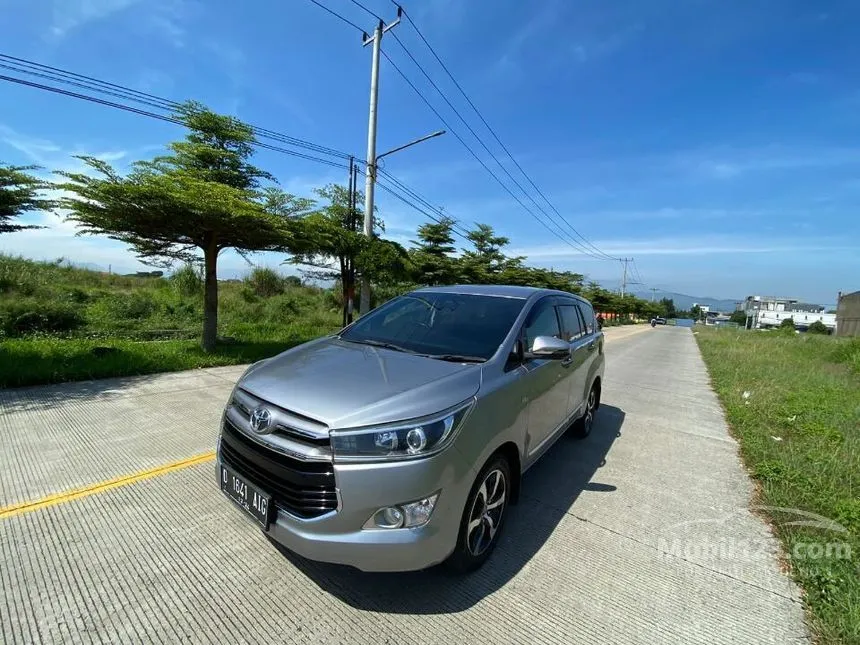 Jual Mobil Toyota Kijang Innova 2019 V 2.0 di Jawa Barat Automatic MPV Silver Rp 280.000.000