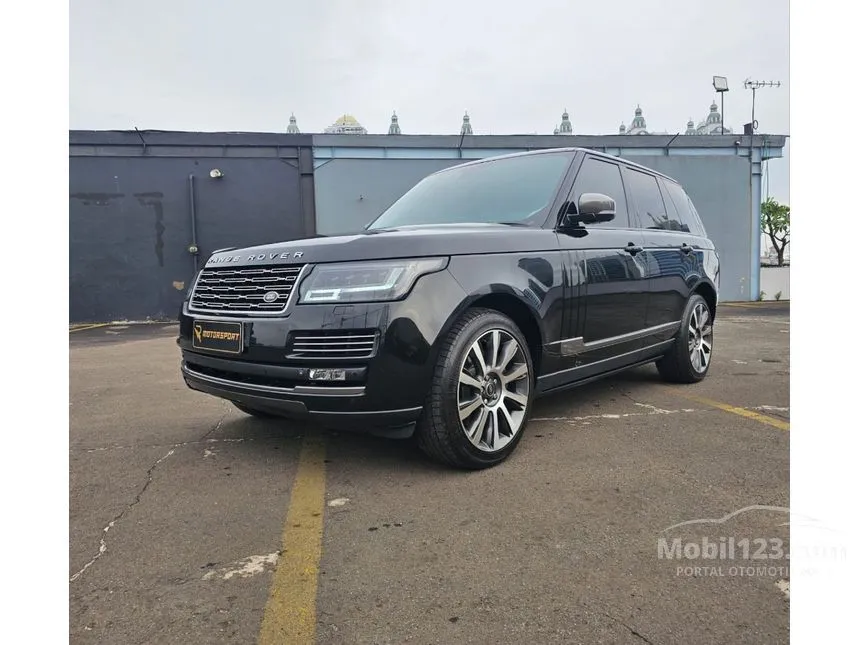 2013 Land Rover Range Rover Vogue SUV