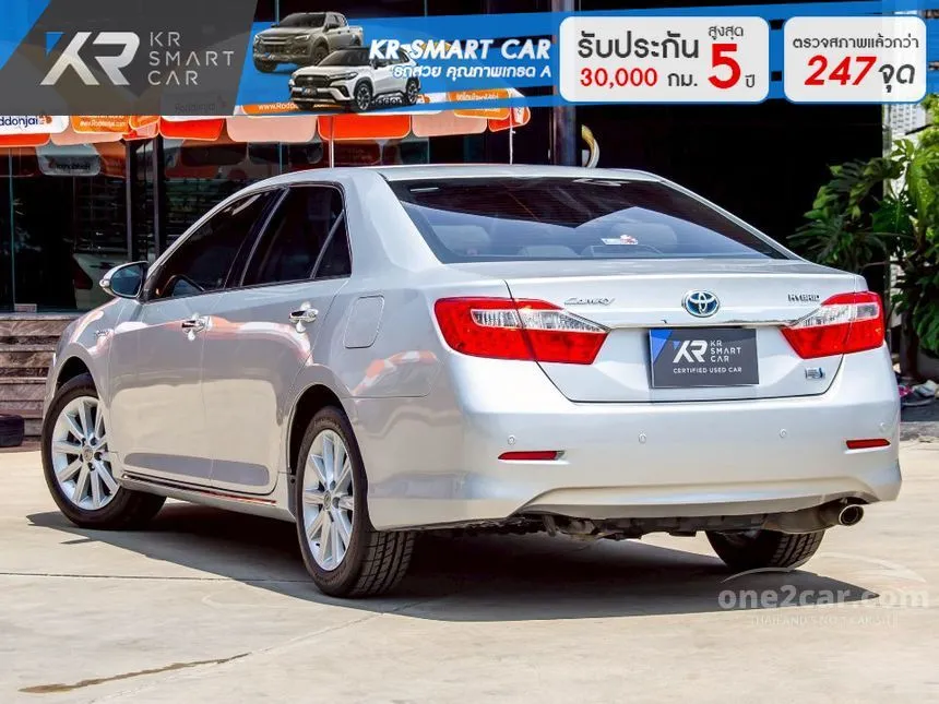 2014 Toyota CAMRY Hybrid Sedan