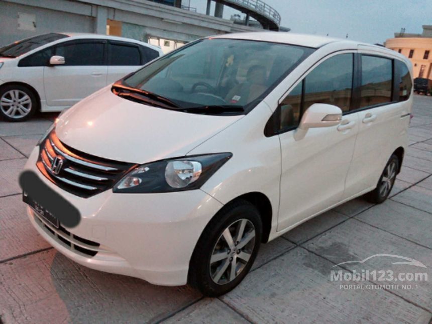  Jual  Mobil  Honda  Freed  2011 1 5 1 5 di DKI Jakarta  