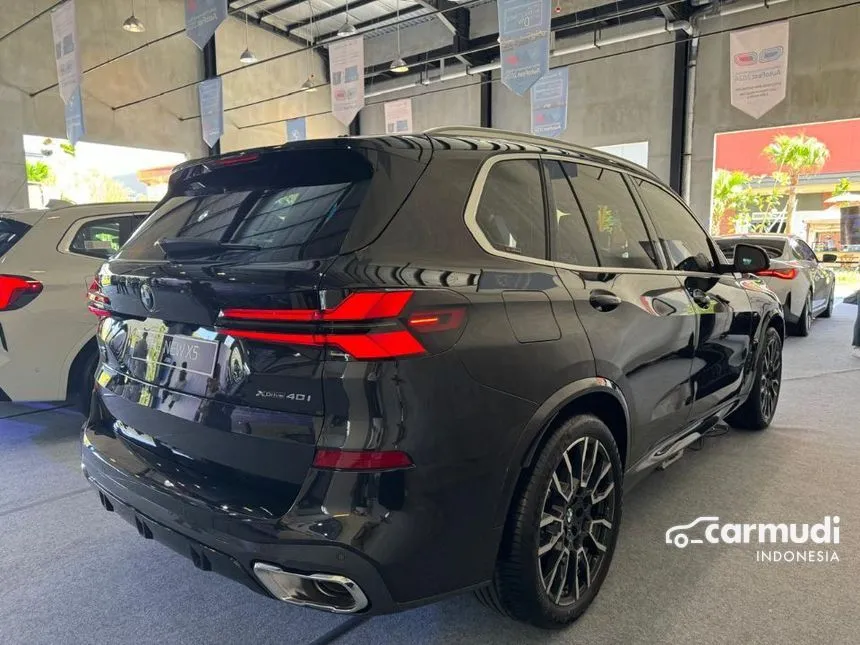 2025 BMW X5 xDrive40i M Sport SUV