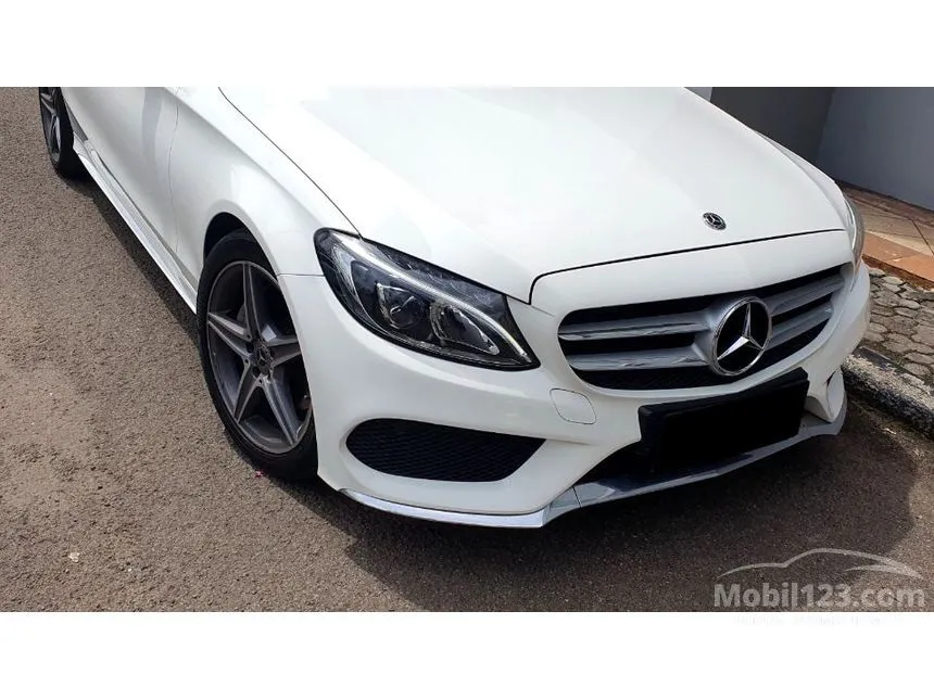 2018 Mercedes-Benz C200 Avantgarde Sedan