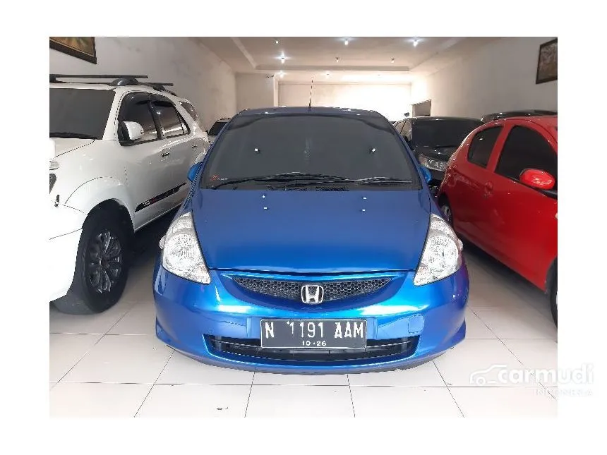 Jual Mobil Honda Jazz 2006 i