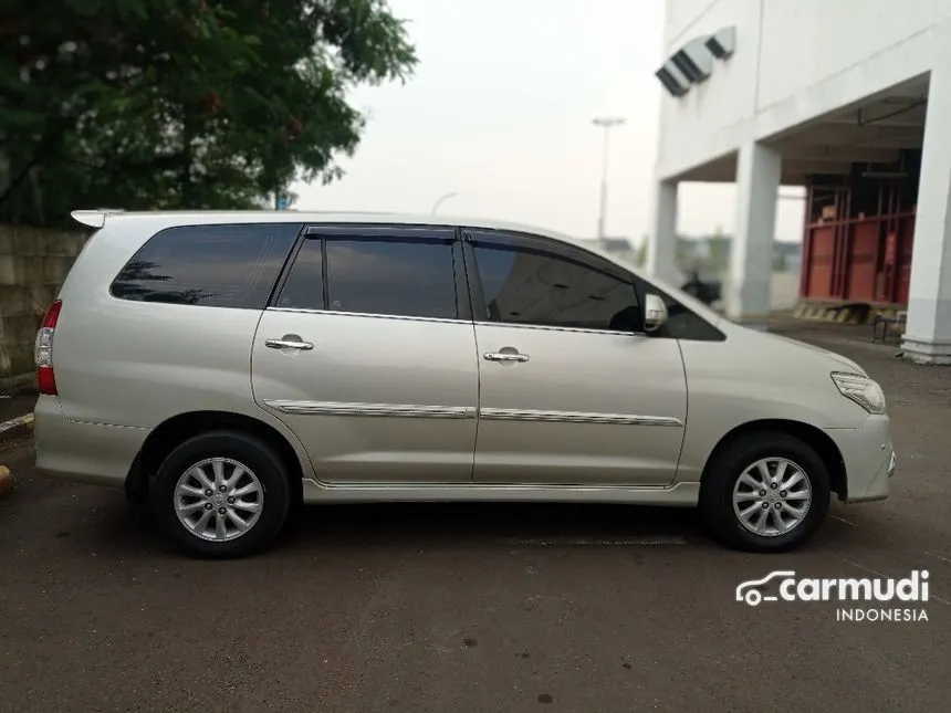 2014 Toyota Kijang Innova V MPV