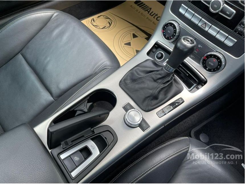 2011 Mercedes-Benz SLK200 CGI Convertible
