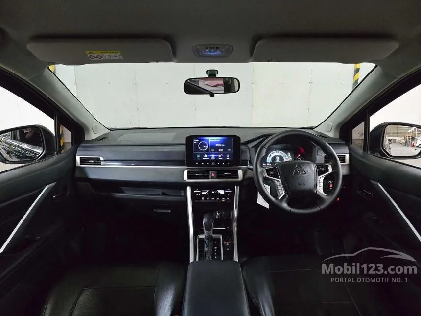 2023 Mitsubishi Xpander Cross Premium MPV