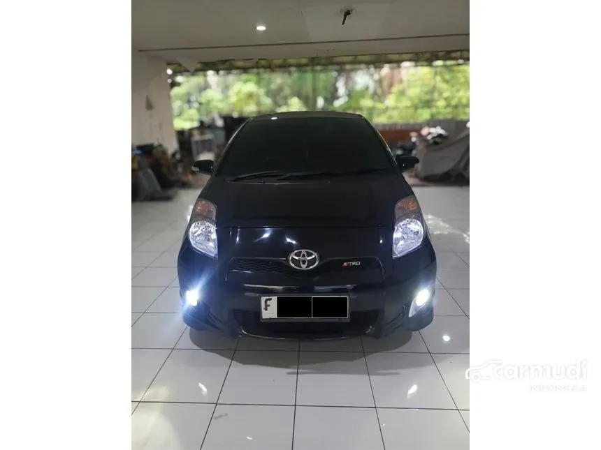 2012 Toyota Yaris S Hatchback