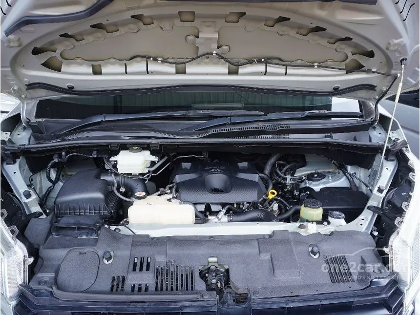 2020 Toyota Commuter Van