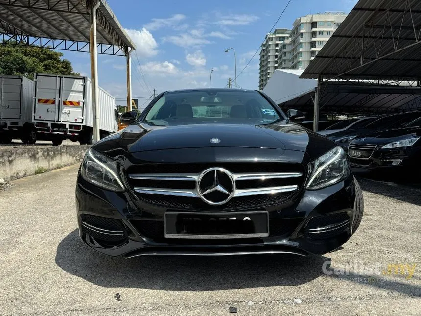 2015 Mercedes-Benz C200 Avantgarde Sedan