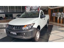 CLEARANCE SALE TRITON 4X2 GLX S-CABIN MT WHITE 2017
