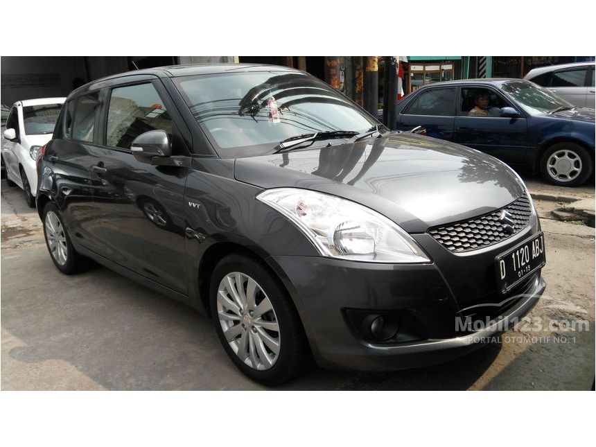 Jual Mobil Suzuki Swift 2013 GX 1.4 di Jawa Barat Jual Mobil Suzuki Swift 2013 GX 1.4 di Jawa Barat