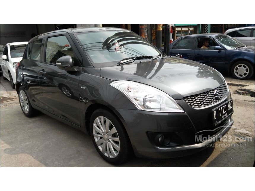 Jual Mobil Suzuki Swift 2013 GX 1.4 di Jawa Barat 