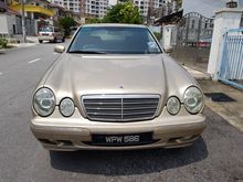 2000 Mercedes-Benz E240 2.6 Sedan