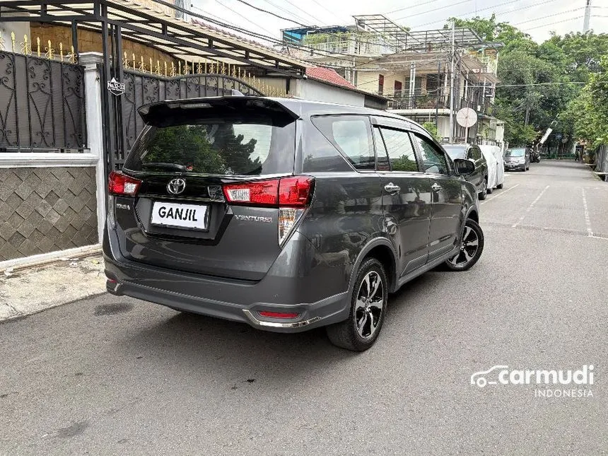 2022 Toyota Kijang Innova Venturer MPV