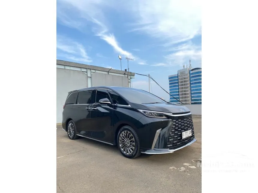 2024 Lexus LM 350 7 Seater MPV