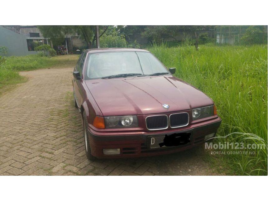 1996 BMW 318i E36 1.8 Manual Sedan