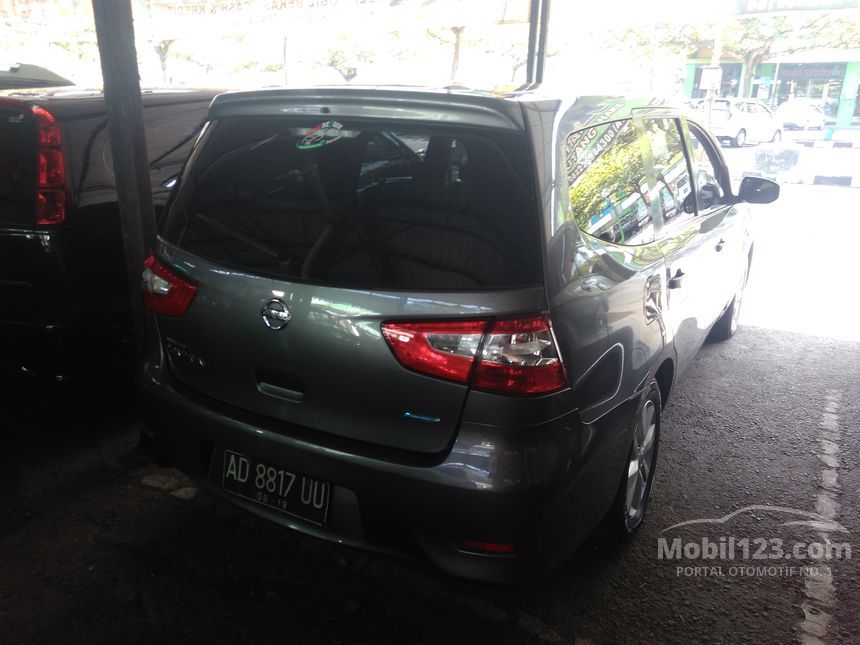 Jual Mobil  Nissan Grand  Livina  2014 SV 1 5 di Jawa  Tengah  