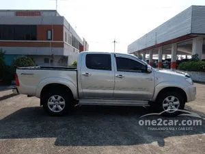 2010 Toyota HILUX VIGO 2.5 E Prerunner Double Cab Pickup