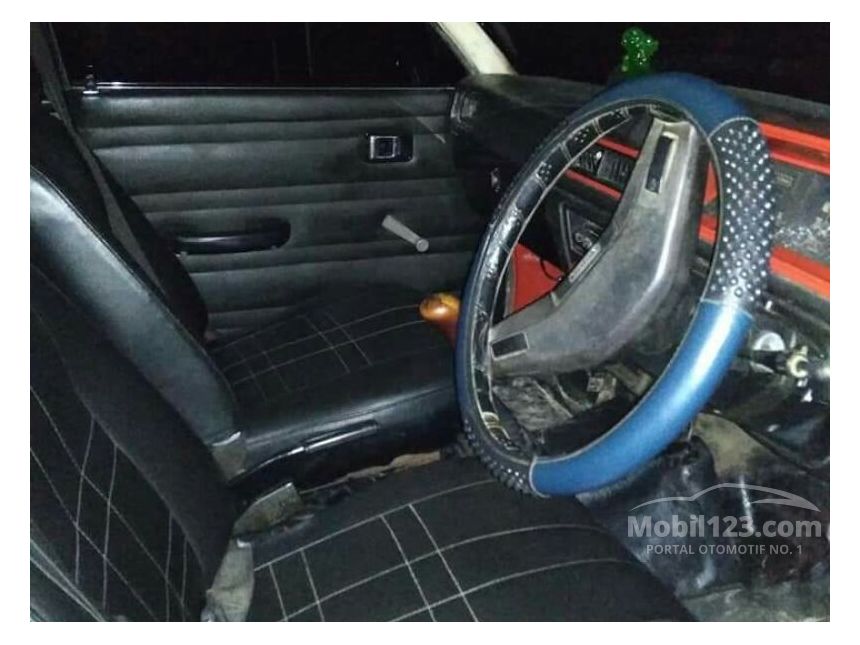 Jual Mobil  Toyota Corona  1980 1 8 Manual 1 8 di Sumatera 