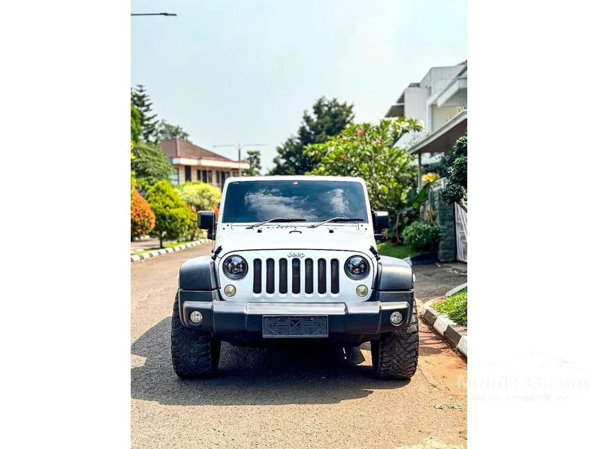 2011 Jeep Wrangler Sport Renegade Plus 4 Door SUV