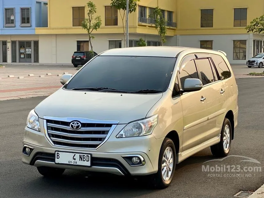 2013 Toyota Kijang Innova V MPV