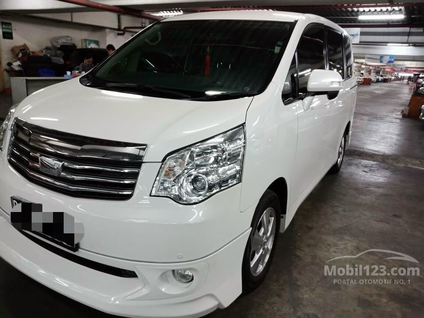 Jual Mobil Toyota NAV1 2013 V 2.0 di DKI Jakarta Automatic 