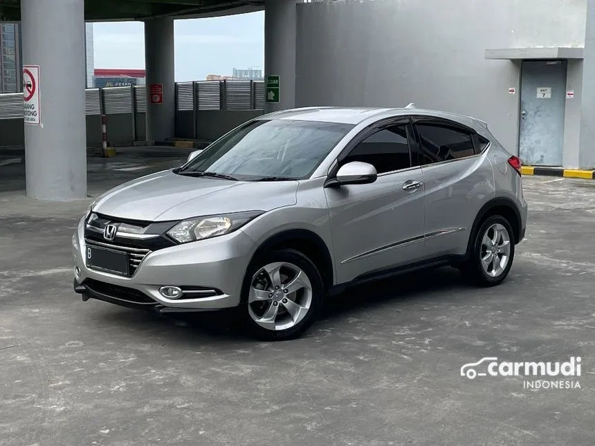 Jual Mobil Honda HR