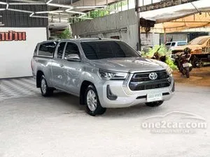 2022 Toyota HILUX REVO 2.4 Z Edition Mid Smart Cab Pickup